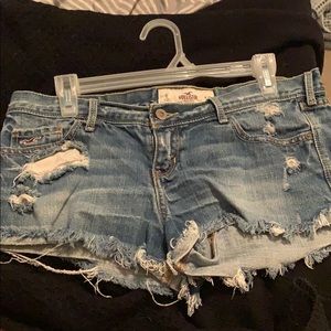 Hollister jean shorts- distressed